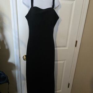 Alyn Paige Classic Black Maxi Dress
